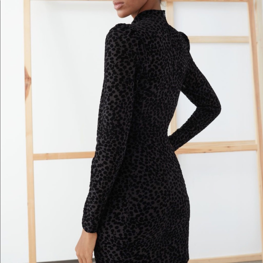OCT 10 CLOSET CLOSING Puff Sleeve Leopard Mini